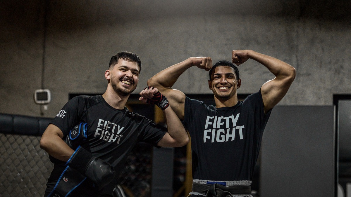 curiosidades do mma blog fifty fight homens sorrindo após lutar